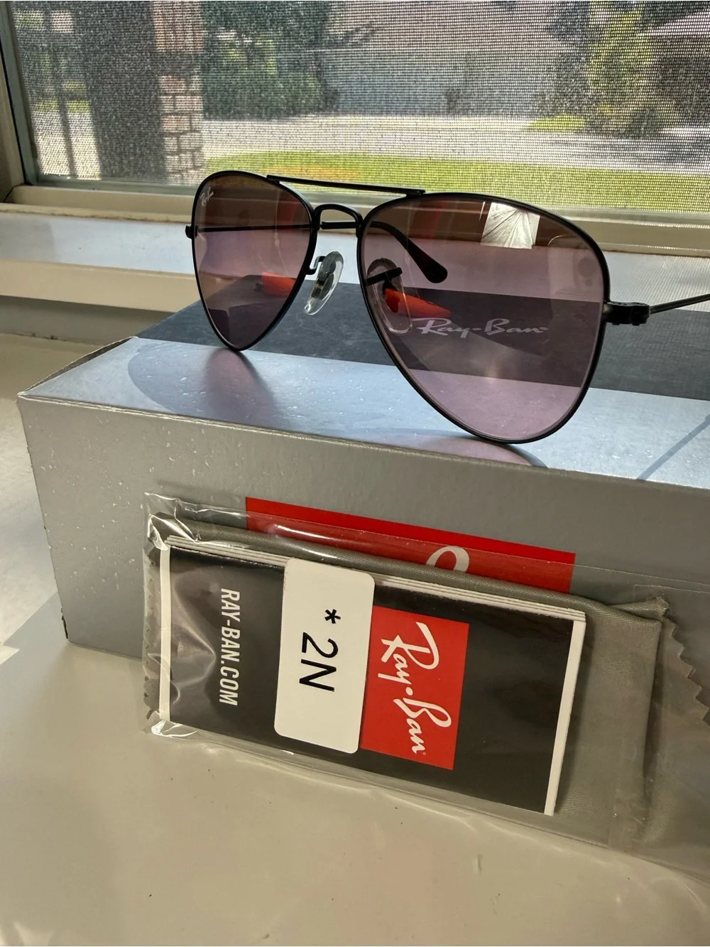 Ray-Ban classic ray